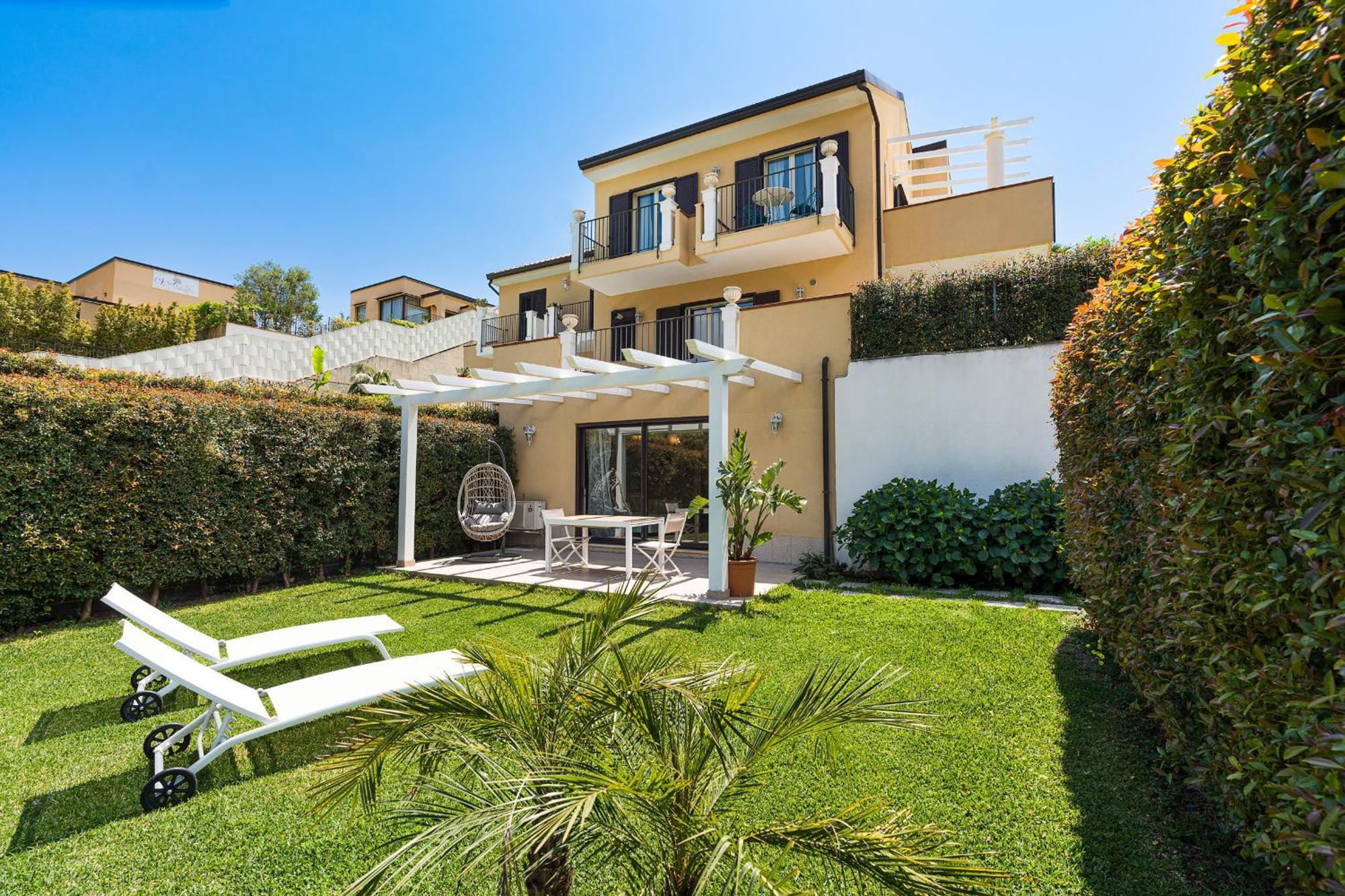 Villa Giutitta تاورمينا المظهر الخارجي الصورة