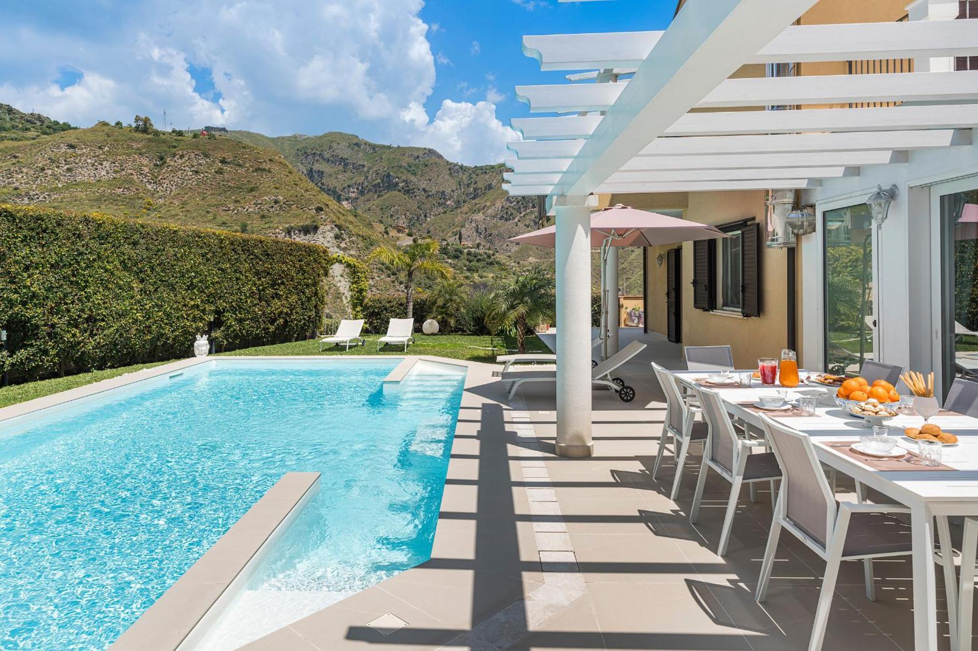 Villa Giutitta تاورمينا المظهر الخارجي الصورة